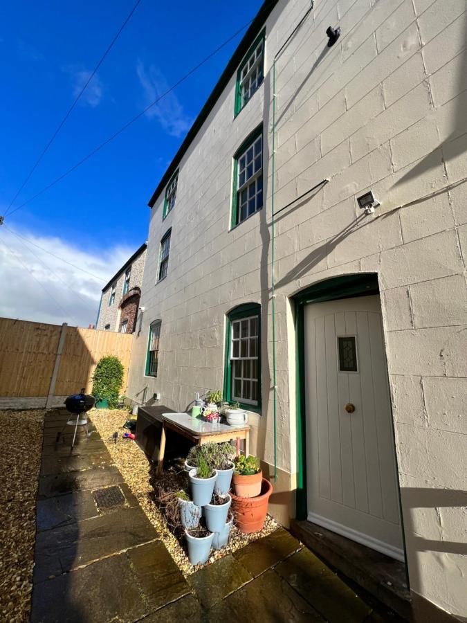 The Hideaway Holywell 1 Holywell (Flintshire) Exterior foto